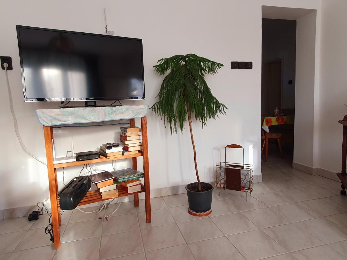 Szekreny Apartman Lenti Dış mekan fotoğraf