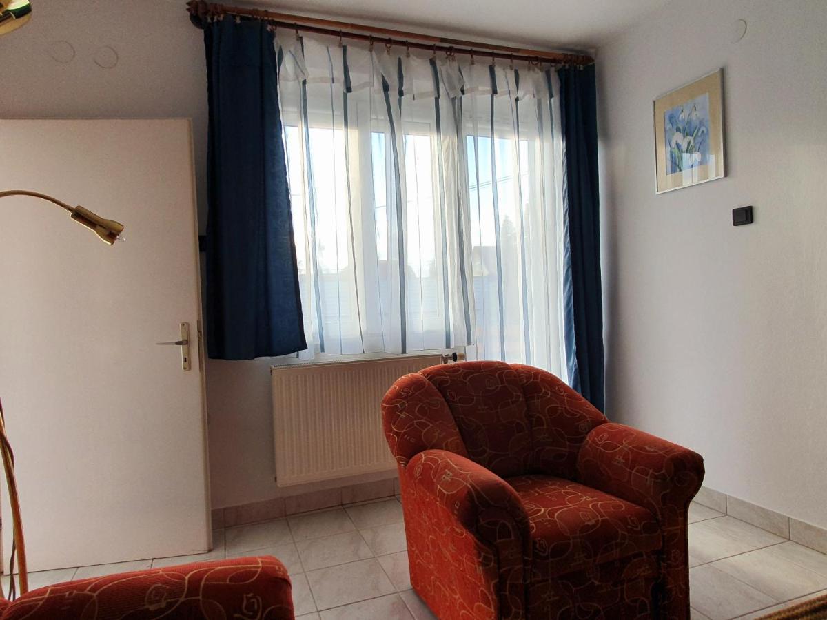 Szekreny Apartman Lenti Dış mekan fotoğraf