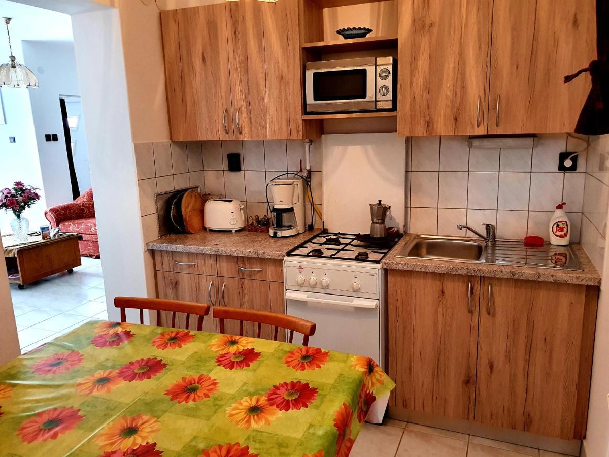 Szekreny Apartman Lenti Dış mekan fotoğraf
