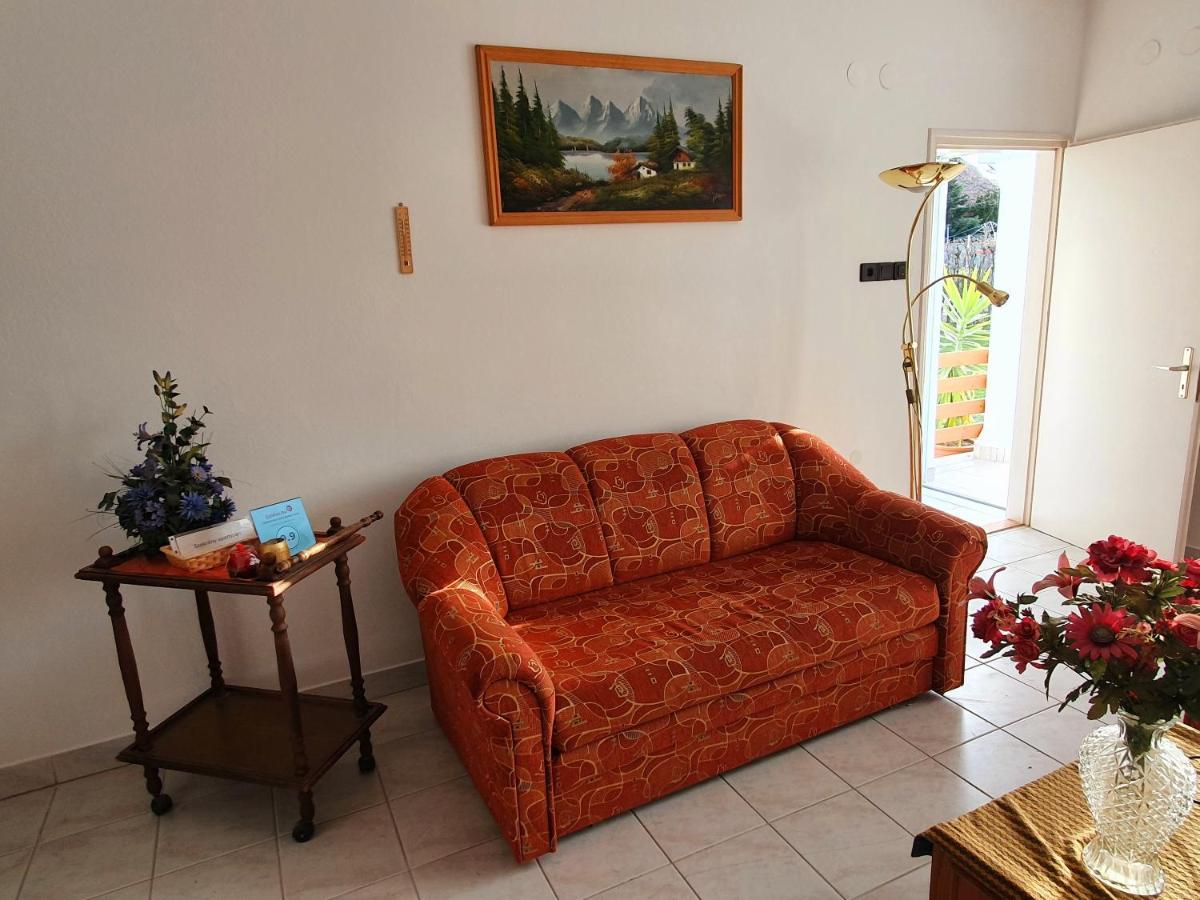 Szekreny Apartman Lenti Dış mekan fotoğraf