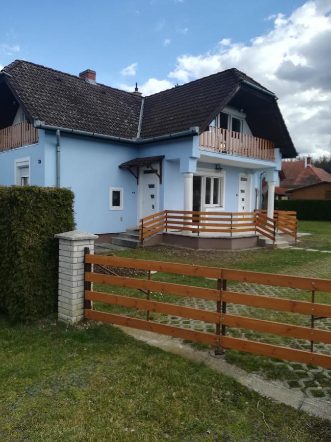 Szekreny Apartman Lenti Dış mekan fotoğraf