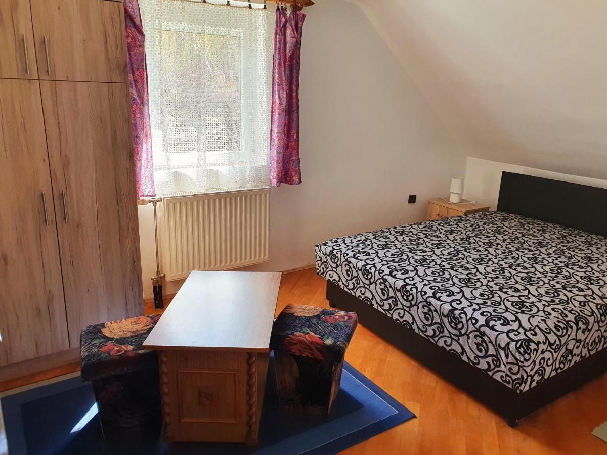 Szekreny Apartman Lenti Dış mekan fotoğraf