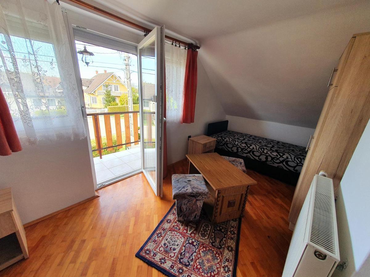 Szekreny Apartman Lenti Dış mekan fotoğraf