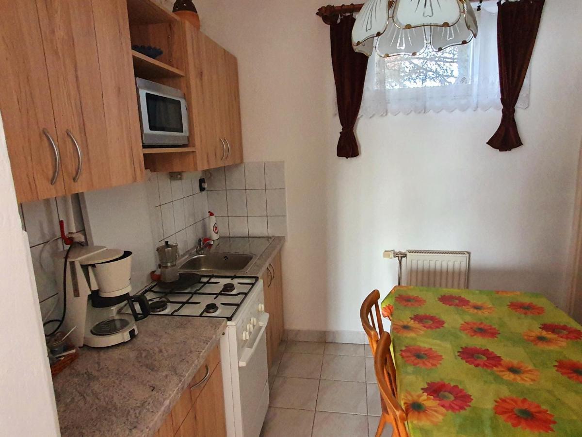 Szekreny Apartman Lenti Dış mekan fotoğraf