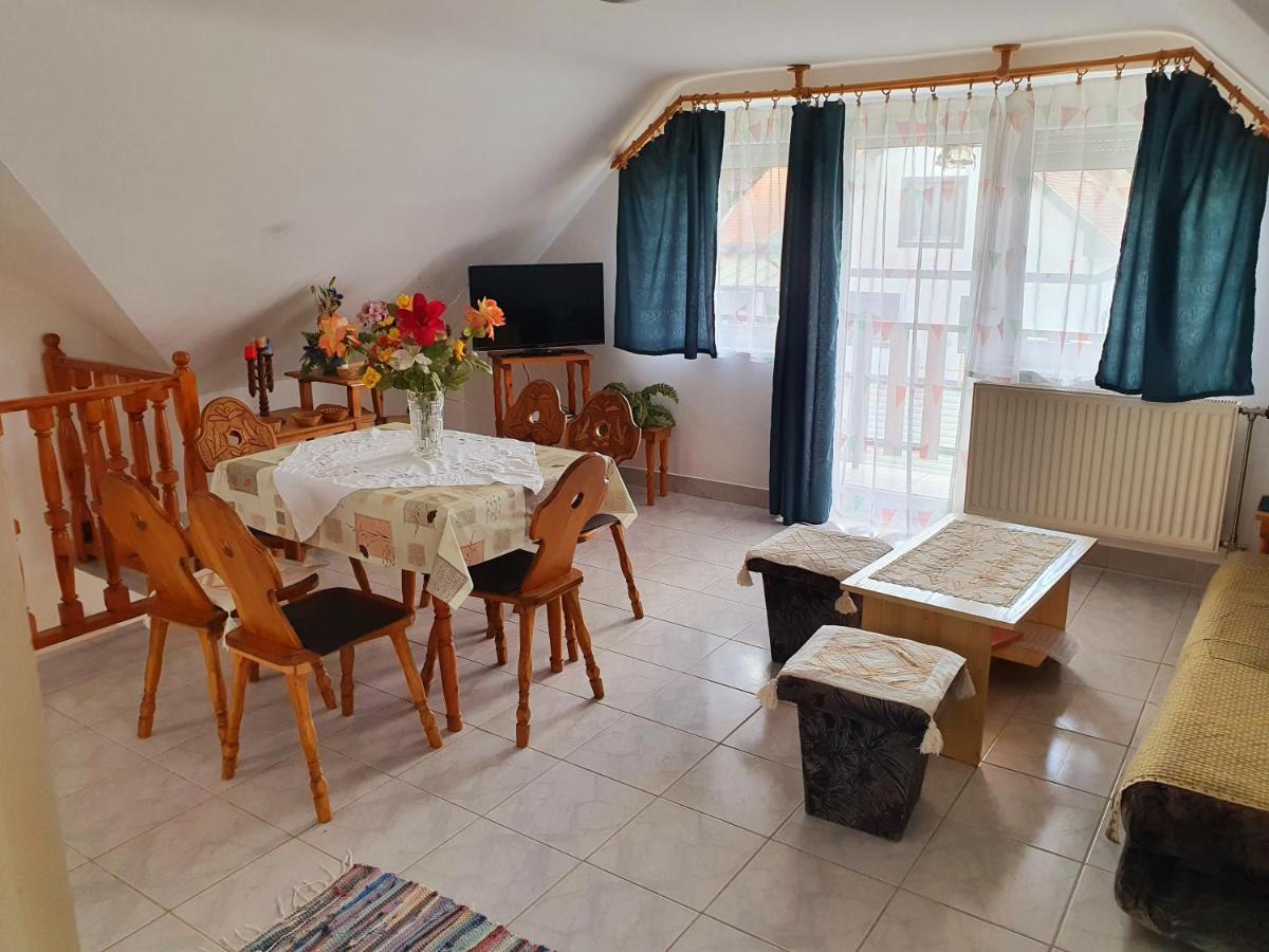 Szekreny Apartman Lenti Dış mekan fotoğraf