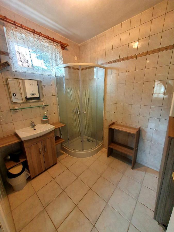 Szekreny Apartman Lenti Dış mekan fotoğraf